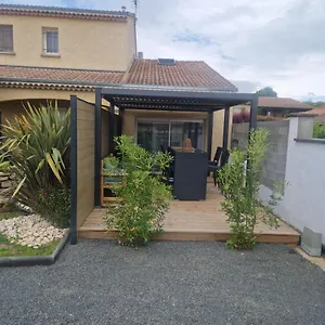 https://appartement-pour-4-avec-terrasse.hotels-rhonealpes.com